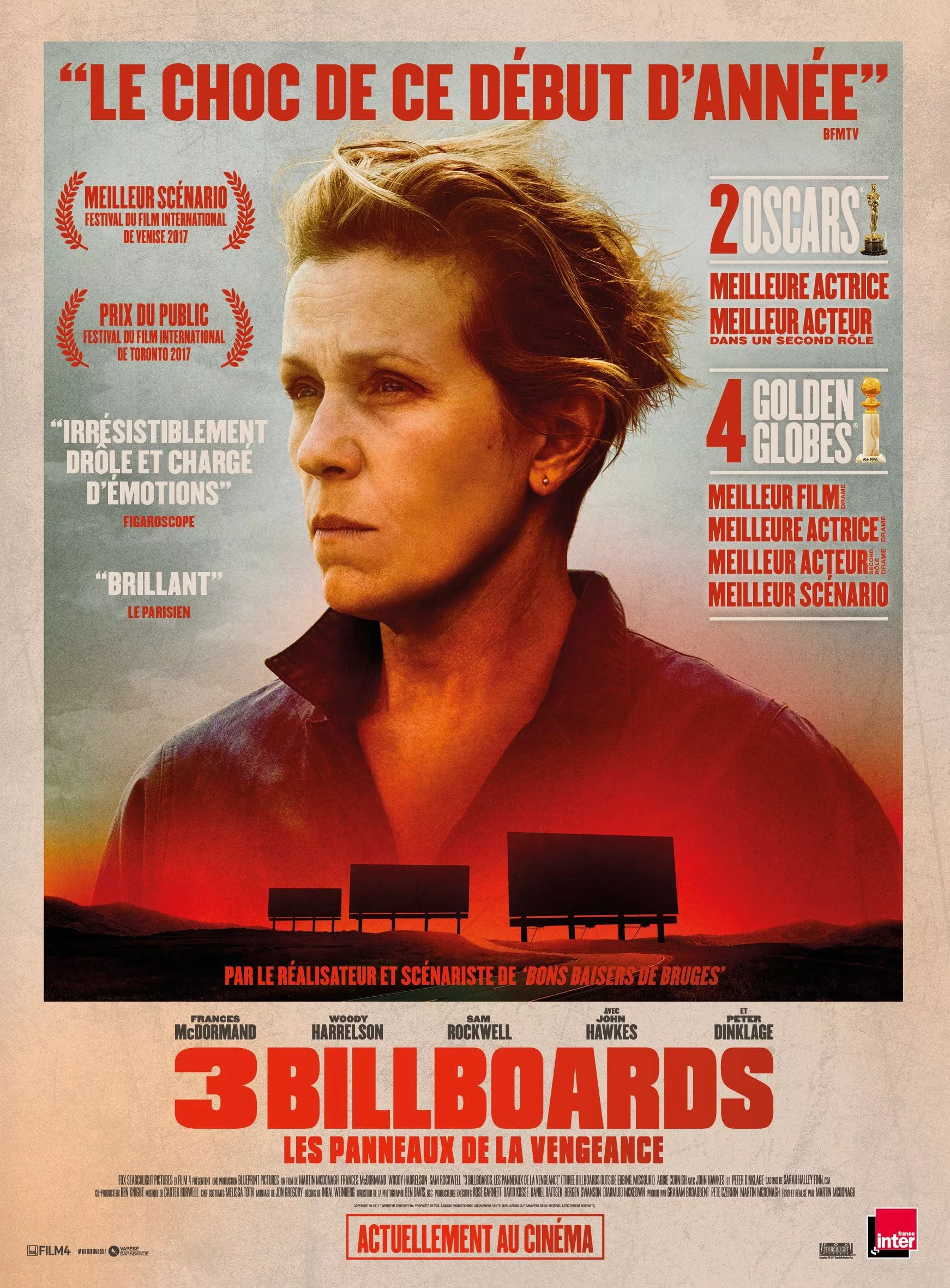 Illustration de critique : 3 billboards : les panneaux de la vengeance : Après des mois sans que l'enquête sur la mort de sa fille ait avancé, Mildred Hayes prend les choses en main, afficha…
