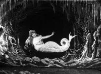 Illustration de critique : La sirène