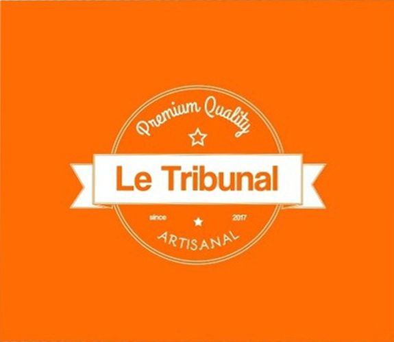 Le tribunal